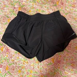 Black lululemon Hotty hot shorts